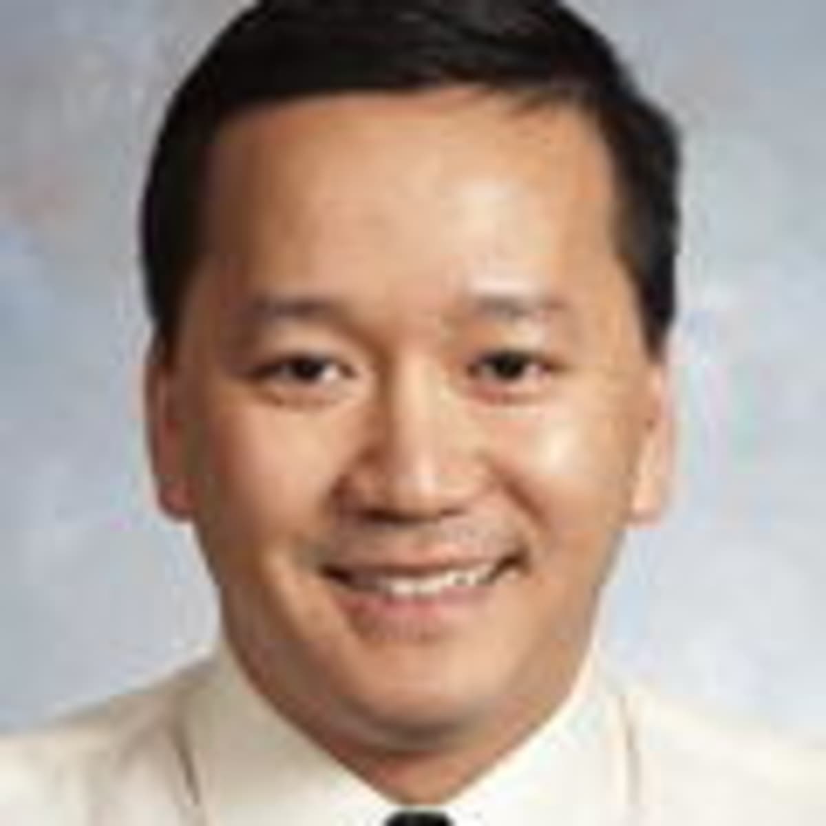 hien nguyen Dr hien nguyen van assistant professor office location: w308 engineering building 2 h v nguyen, a banerjee, p burlina, j broadwater, and r chellappa. hien nguyen Dr hien nguyen van assistant professor office location: w308 engineering building 2 h v nguyen, a banerjee, p burlina, j broadwater, and r chellappa.
