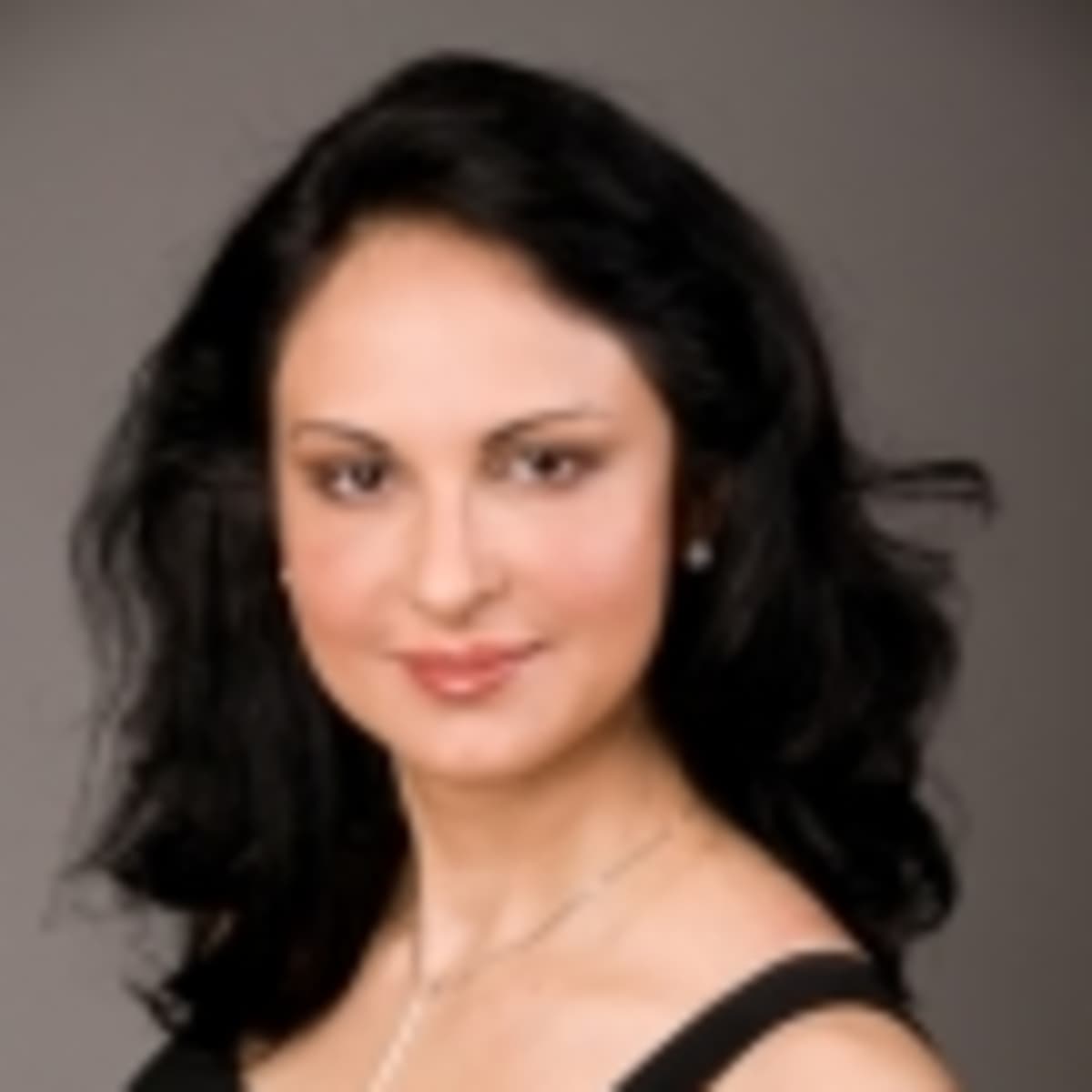 Reviews Dr. Misbah Khan, MD New York, NY Dermatologist