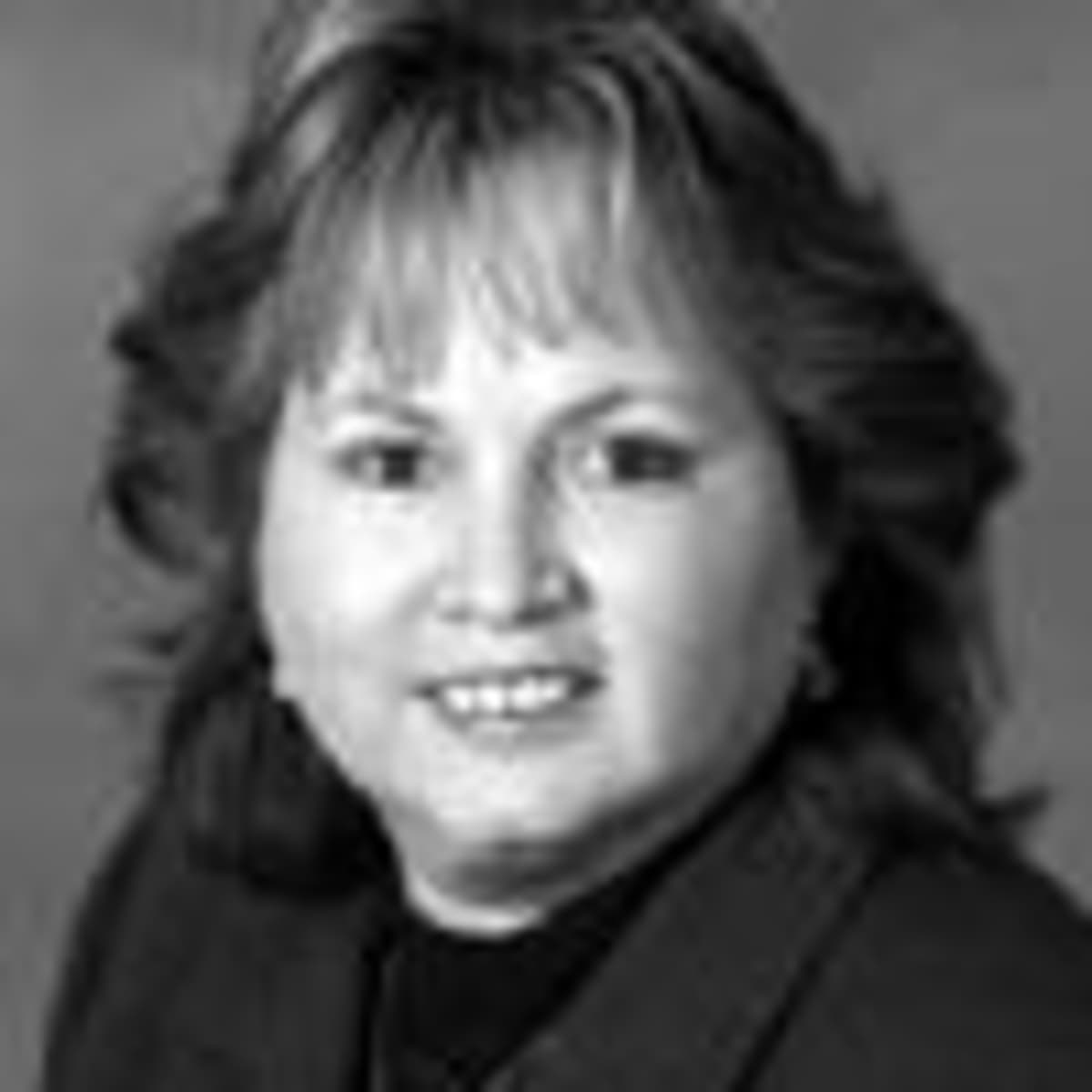 Dr. Maria Castillo, MD Salinas, CA Obstetrician & Gynecologist