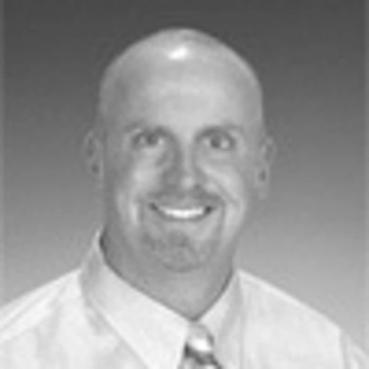 Dr. Robert Brownlow Jr, MD Wilmington, NC Ophthalmologist