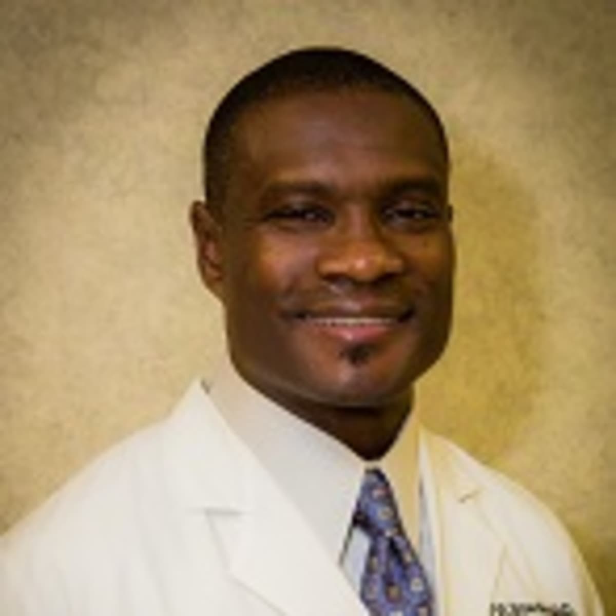 Reviews Dr. Phillip Bowden, MD Memphis, TN Gastroenterologist