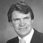 Dr. John Lloyd Loewen, MD - Niagara, WI - Family Medicine