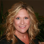 Dr. Susan L Randall, DDS