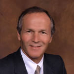 Dr. Peter W Gutschenritter, MD