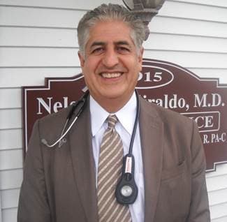 Dr. Nelson Rafael Giraldo - West Islip, NY - Family Medicine