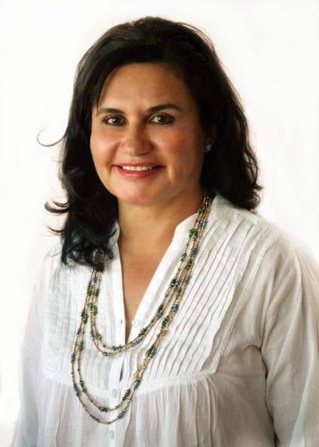 Dr. Enraquita Lopez, MD - LAKE OSWEGO, OR - Plastic Surgery, Obstetrics & Gynecology