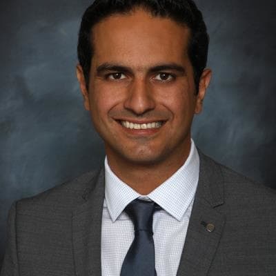 Dr. Payam Parvinchiha, MD - Long Beach, CA - Internal Medicine