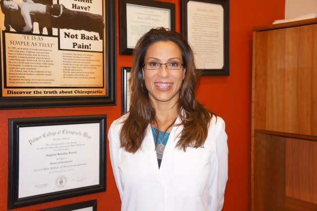 Dr. Angelica Farrell, DC - Rohnert Park, CA - Chiropractor