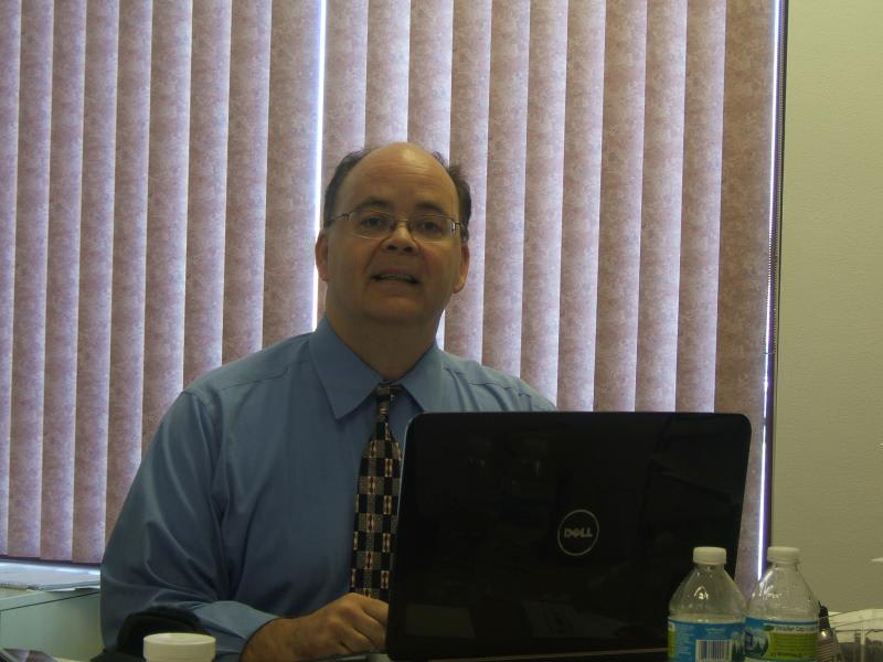 Dr. Richard L Moxon, DC