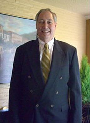 Dr. Daniel E Beeson, DC - Portland, OR - Chiropractor