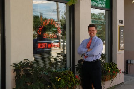Dr. Scott Vanoosten, DC - Lakewood, OH - Chiropractor