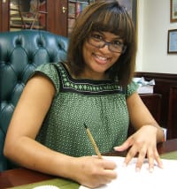 Dr. Yolaris Garcia, DC