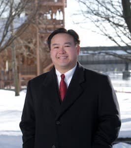 Dr. Jeffrey M Wong, DC - St Charles, IL - Chiropractor