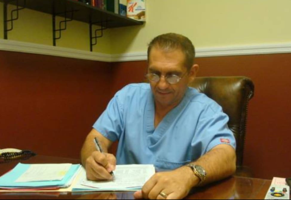 Dr. Vince G Cancelosa, DC - Naples, FL - Chiropractor