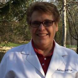 Dr. Kathleen L Hufnagle, DC - Lindenhurst, IL - Chiropractor