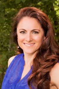 Dr. Stephanie Ann Mills, DC - Pembroke, NH - Chiropractor