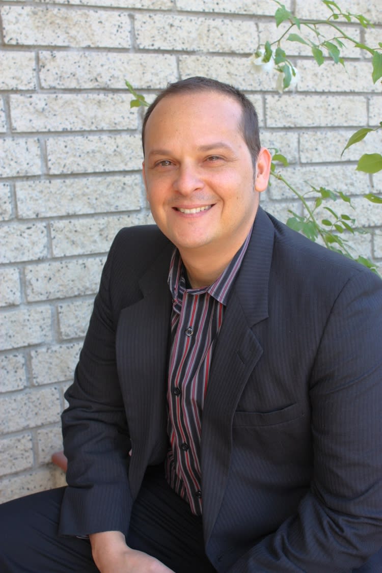Dr. Edward Reza, DC - NEWPORT BEACH, CA - Chiropractor