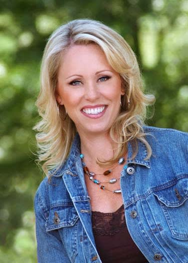 Dr. Christina Cosh-Davis