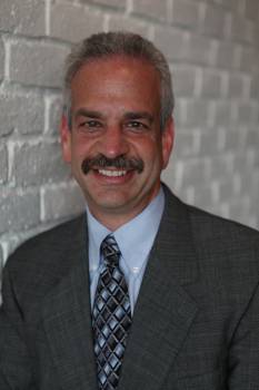 Dr. Ellis H Schauder, DC