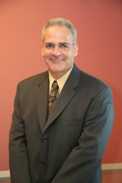 Dr. Donald E Lounsbury, DC - Nashville, TN - Chiropractor