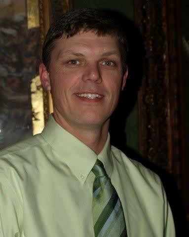 Dr. Michael R Sharp, DC - Louisville, KY - Chiropractor