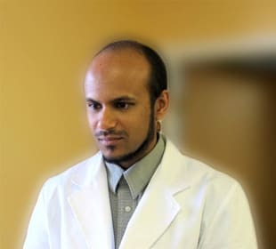 Dr. Murtaza Salman Hameed, DC - Aurora, IL - Chiropractor