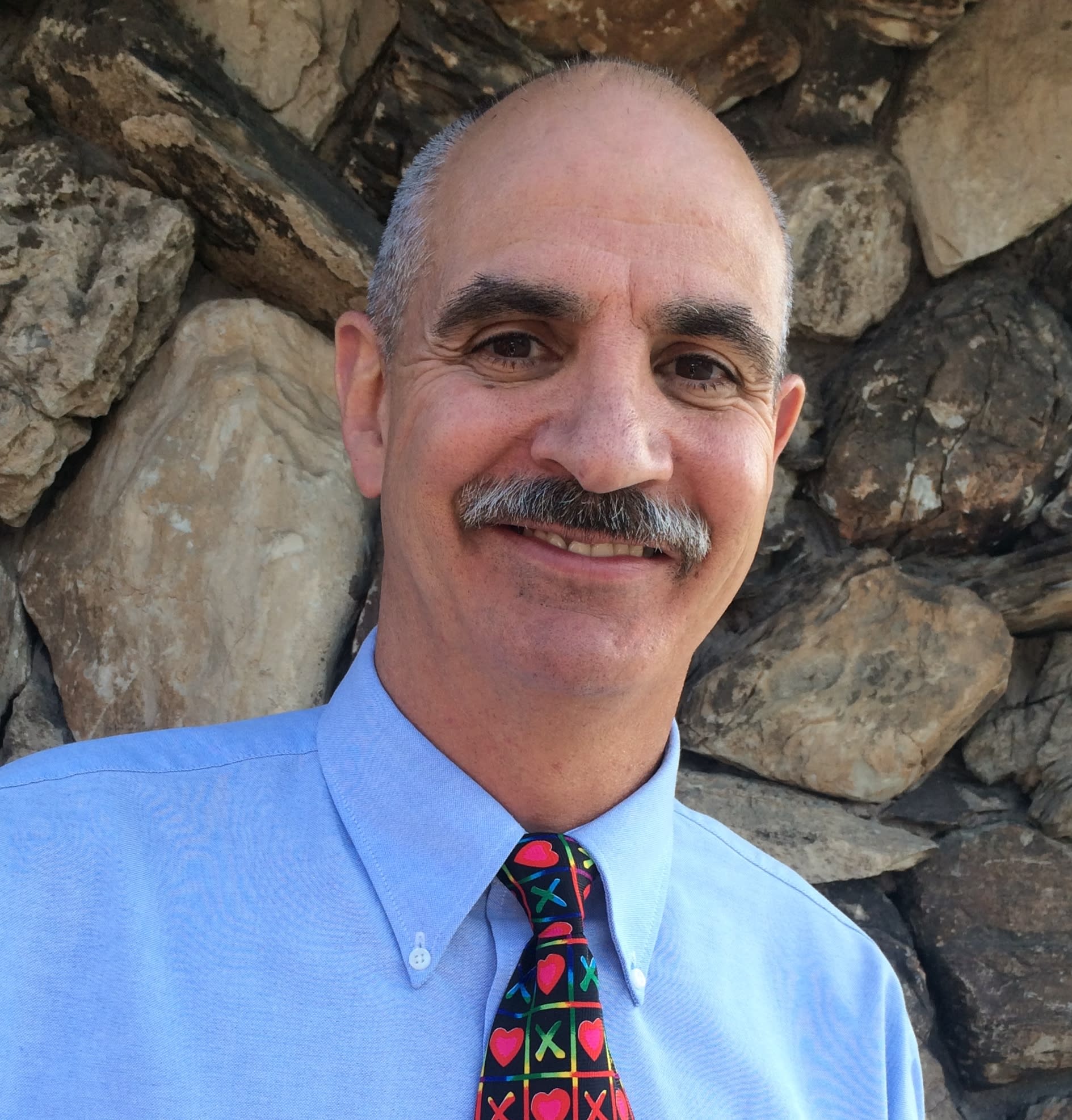 Dr. David Borges