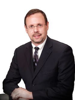 Dr. Gary D Tennant, DC