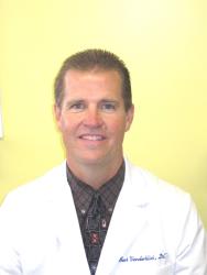 Dr. Bert Job Vanderbliek, DC - Reseda, CA - Chiropractor
