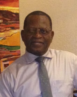 Dr. Willie W Kindred, DC