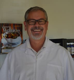 Dr. Raynel J Hunt, DC