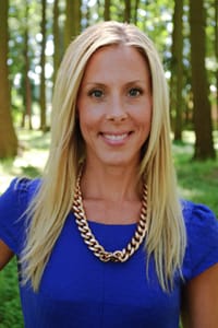 Dr. Arah Mae Mclaughlin, DC - Portland, OR - Chiropractor