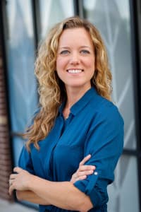 Dr. Lisa Kingsbury Goodman, DC - Denver, CO - Chiropractor