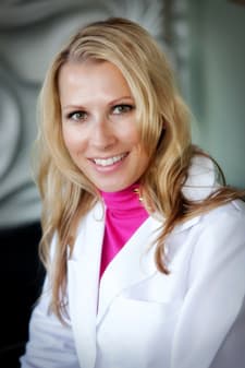 Dr. Leah Meadows, DC - Kirkland, WA - Chiropractor