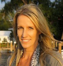 Dr. Jean Ciola, DC - Wayzata, MN - Chiropractor