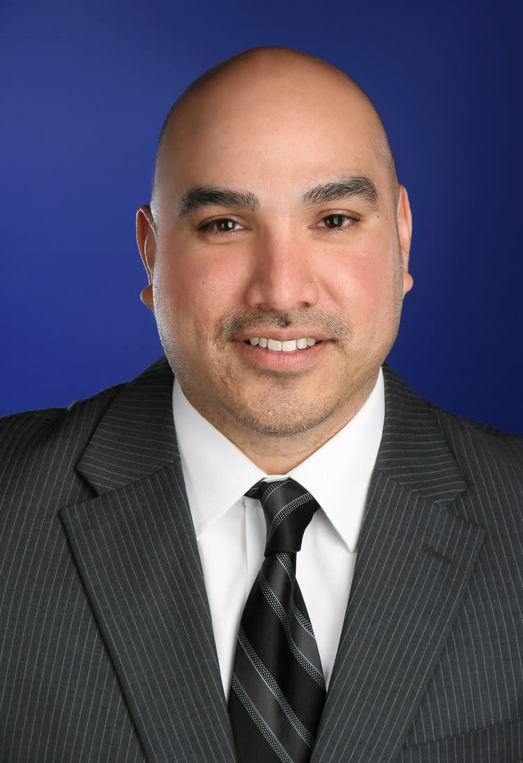 Dr. David J Herrera, DC - Seattle, WA - Chiropractor