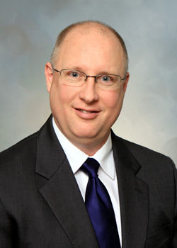 Dr. Jeffrey S Sturgeon, DC