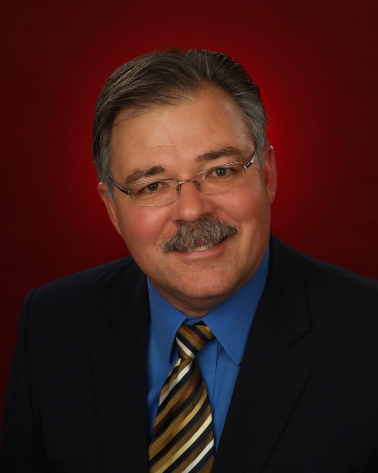Dr. Michael D Mcirvin, DC
