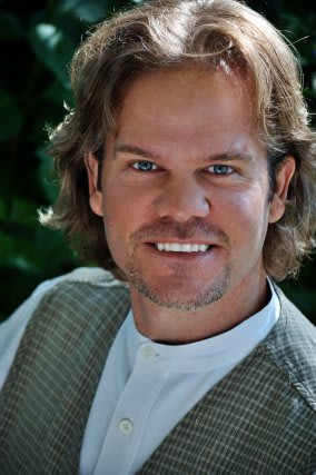 Dr. Chaz Wayne Rhinehart, DC - Valley Center, CA - Chiropractor