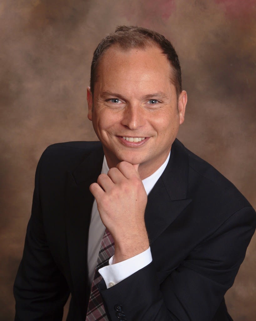 Dr. Bjorn Isaac Bostrom, DC
