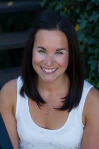 Dr. Rachel Marie Elmore, DC - Perrysburg, OH - Chiropractor