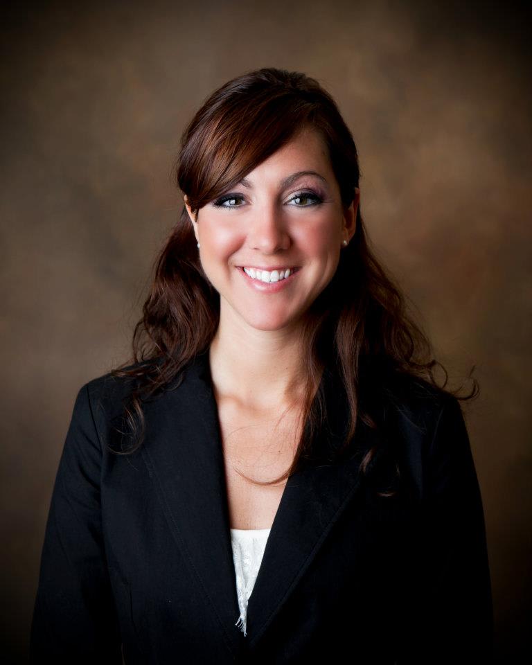 Dr. Jenette S Auchter, DC