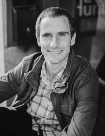 Dr. Ian Nurse, DC - Boston, MA - Chiropractor