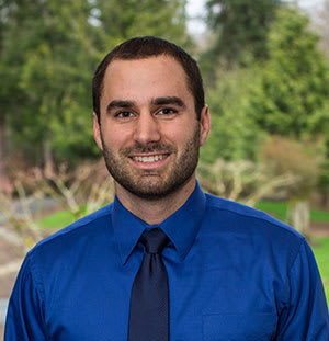Dr. Zach R Greenwade, DC