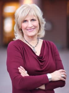 Dr. Shelley Rae Nash, DC - Scottsdale, AZ - Chiropractor