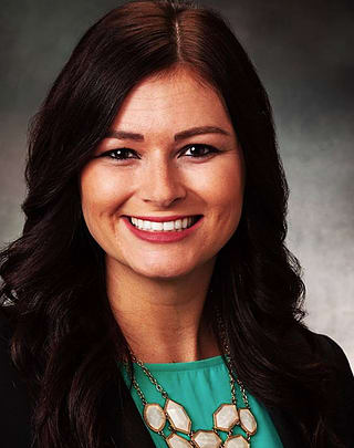 Dr. Lauren Allgood, DC - Plano, TX - Chiropractor