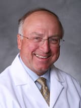 Dr. Thomas Robert Leischner - Hoffman Estates, IL - Dentistry