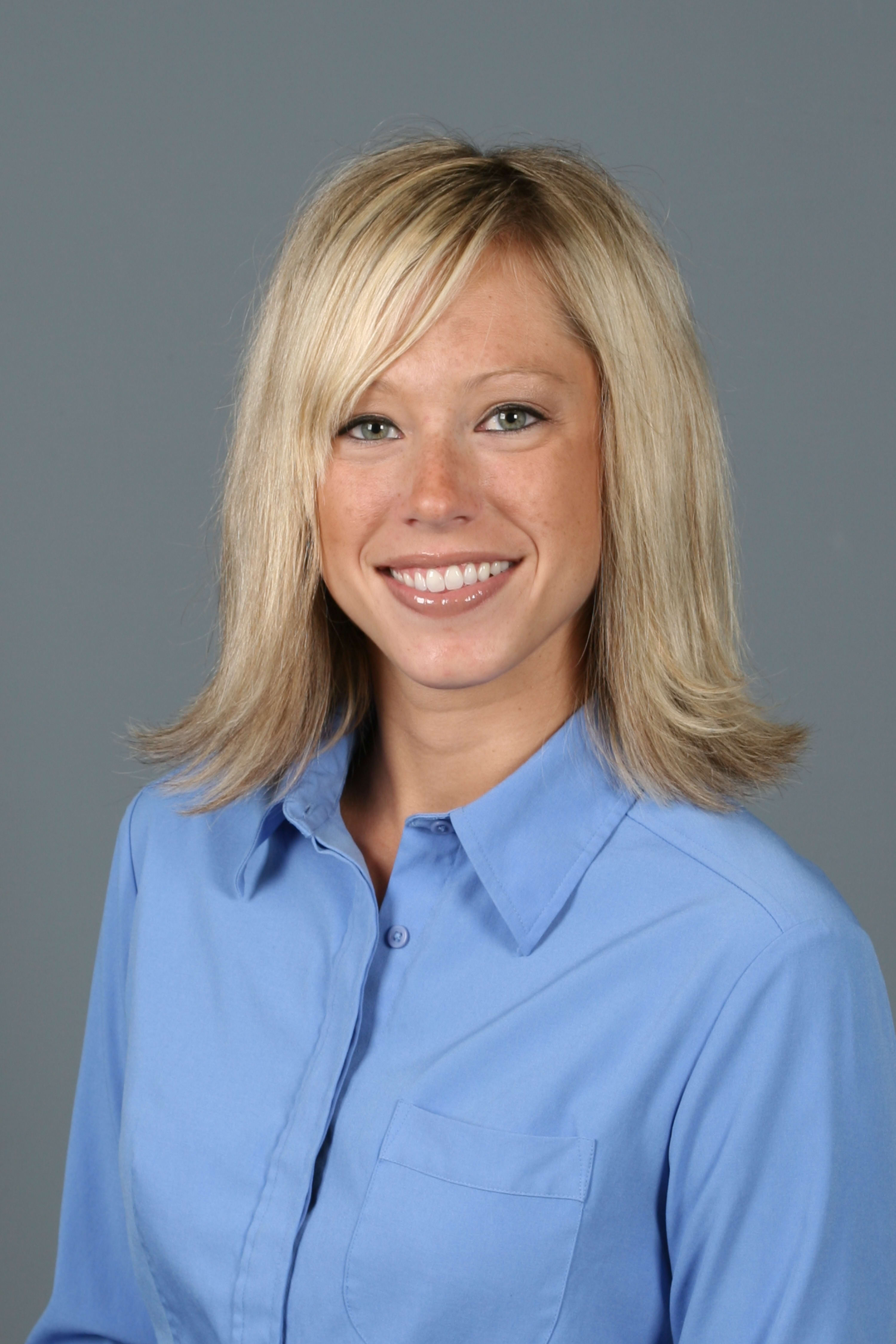 Dr. Jessica Lynn Young - Savage, MN - Dentistry