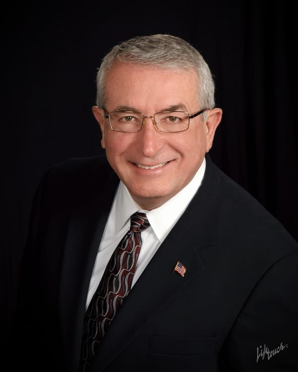 Dr. James Earl Pastor