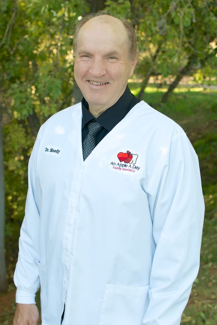 Dr. Jon Y Moody